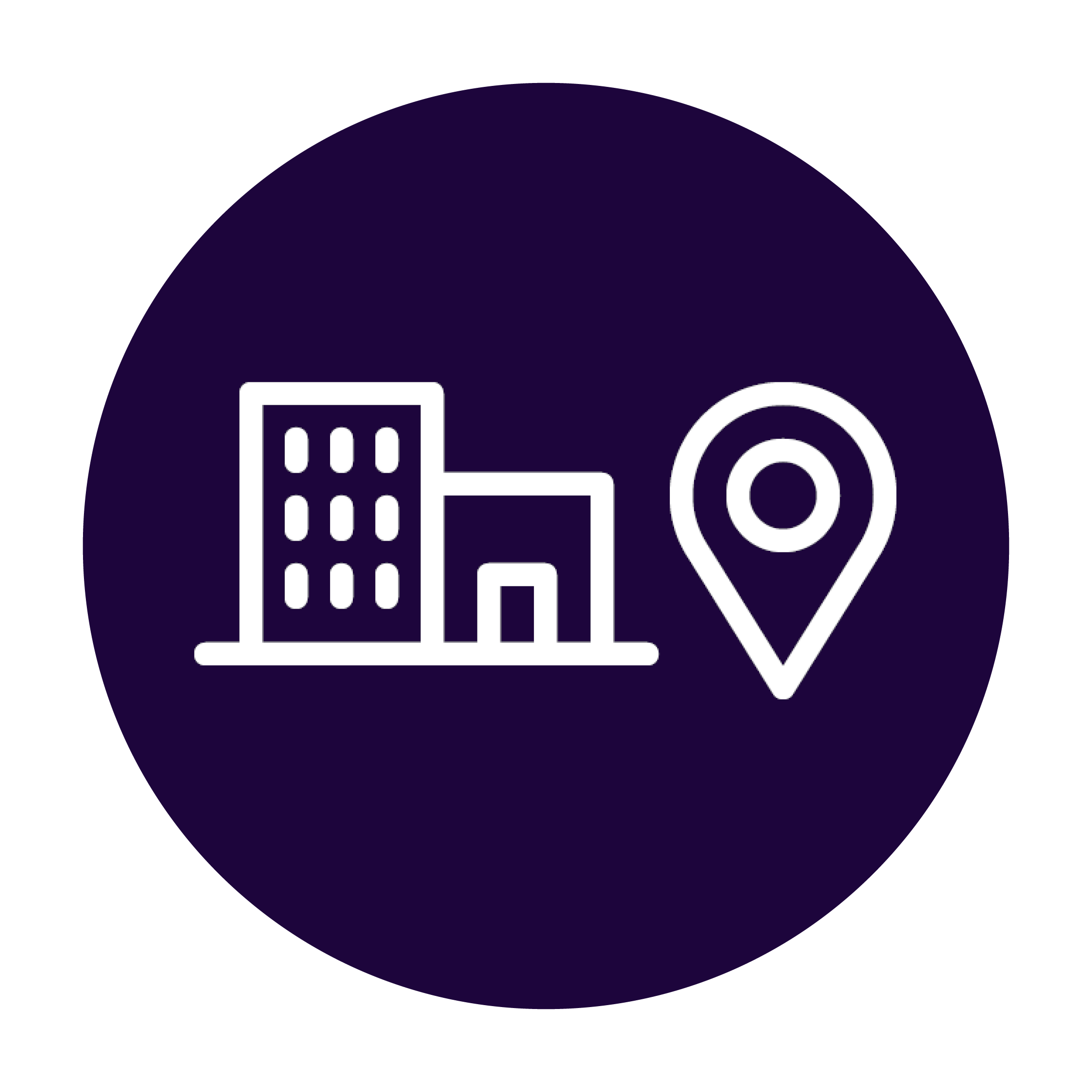 Icon für Parkplätze Visueller Aufbau: •	Kreisförmiges Icon mit dunkelviolettem Hintergrund •	Weiße Liniengrafik im minimalistischen Stil Symbolelemente: •	Gebäudekomplex: Stilisierte Darstellung mehrerer Bürogebäude unterschiedlicher Höhe •	Standort-Pin: Klassisches GPS-/Kartenmarkierungs-Symbol mit Punkt in der Mitte •	Räumliche Zuordnung: Verbindung zwischen Arbeitsplatz und Standort Bedeutung der Symbolik: Das Icon visualisiert die kostenlose Parkplatzbereitstellung am Firmenstandort. Die Gebäude repräsentieren das Unternehmen/den Arbeitsplatz, während der Standort-Pin die konkrete örtliche Zuordnung und Verfügbarkeit von Parkplätzen direkt am Arbeitsort symbolisiert. Die Kombination verdeutlicht die Bequemlichkeit und den Komfort für Mitarbeitende. Designsprache: •	Reduzierte, professionelle Liniengraphik •	Einheitliche Strichstärke •	Hoher Kontrast (weiß auf aubergine) •	Teil einer zusammenhängenden Icon-Serie für Mitarbeiter-Benefits